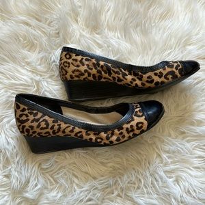 Cole Haan 1.5” heel espadrille cheetah pater leather shoes super cute! Sz 7.5